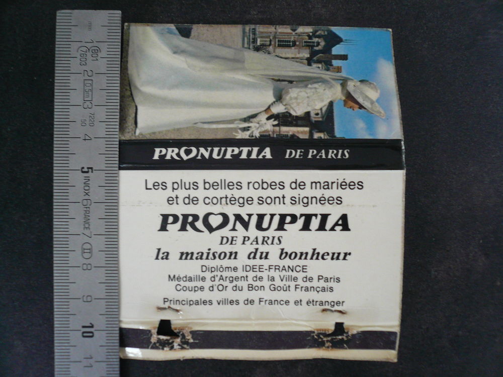 Allumettes collection PRONUPTIA 10 Boisset-et-Gaujac (30)