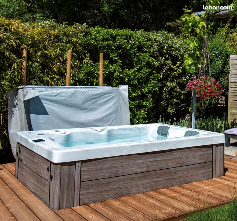 Spa Am�ricain 3 places 6000 Vinsobres (26)