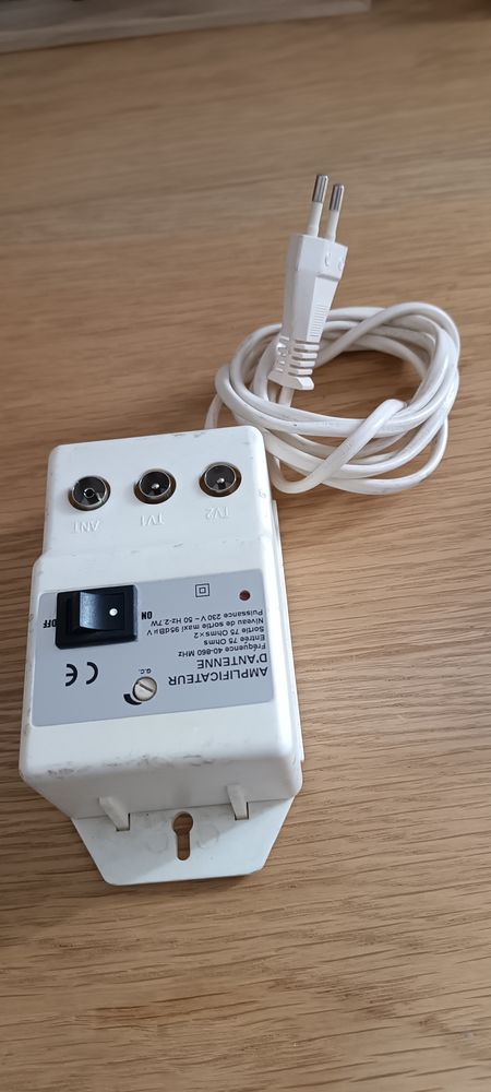 Ampli d'antenne 13 Montalieu-Vercieu (38)