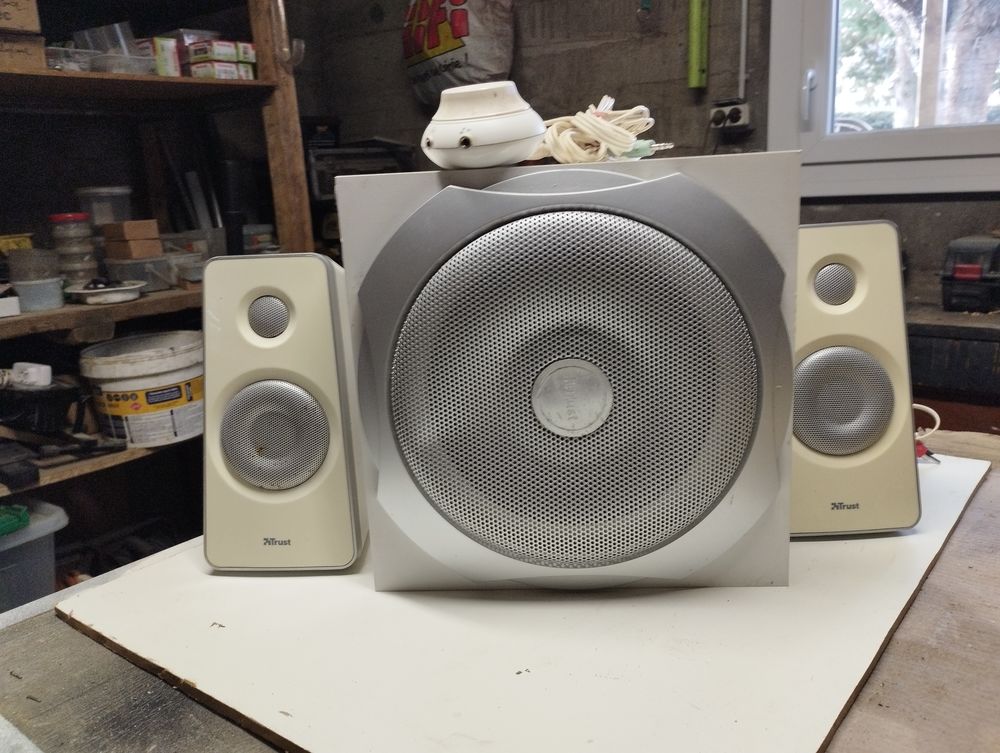 ampli TV ou Chaine fifi 50 Charnay-l�s-M�con (71)