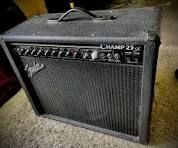 ampli Fender � lampes Champ 25 SE 300 Frais Marais (59)
