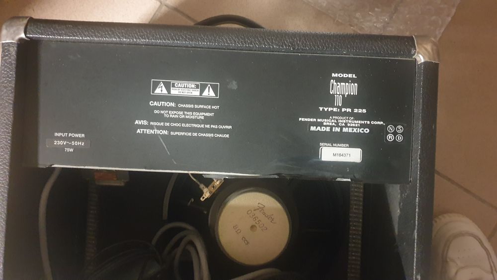 Ampli guitare Fender 25w 50 Rives (38)