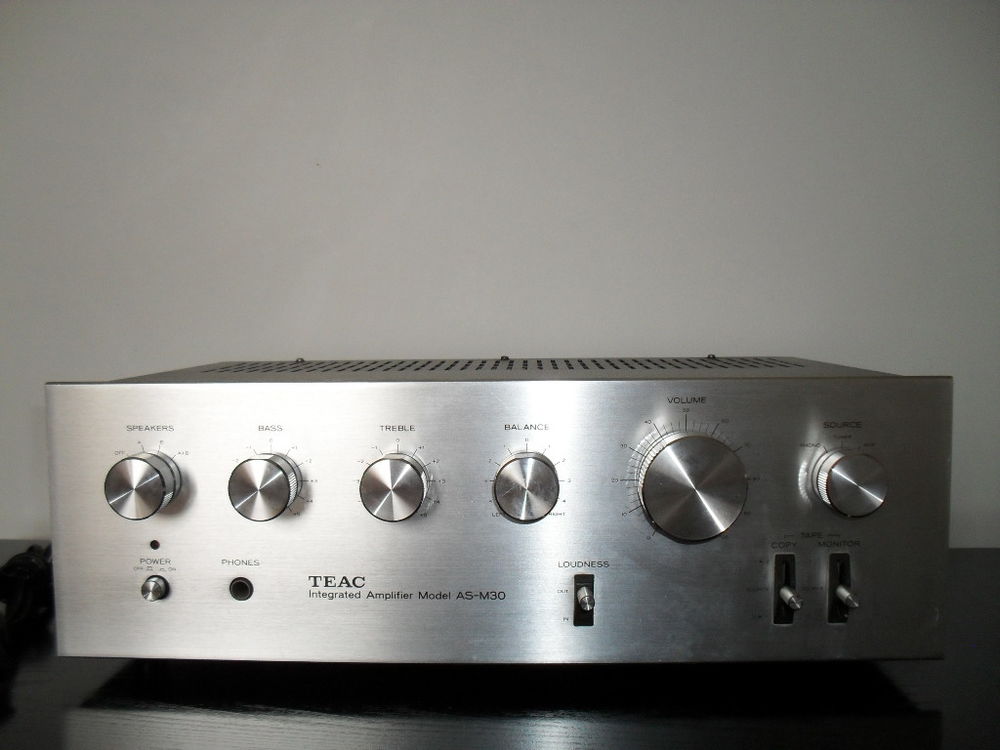 Ampli hifi st�r�o TEAC AS-M30 100 Mondonville (31)