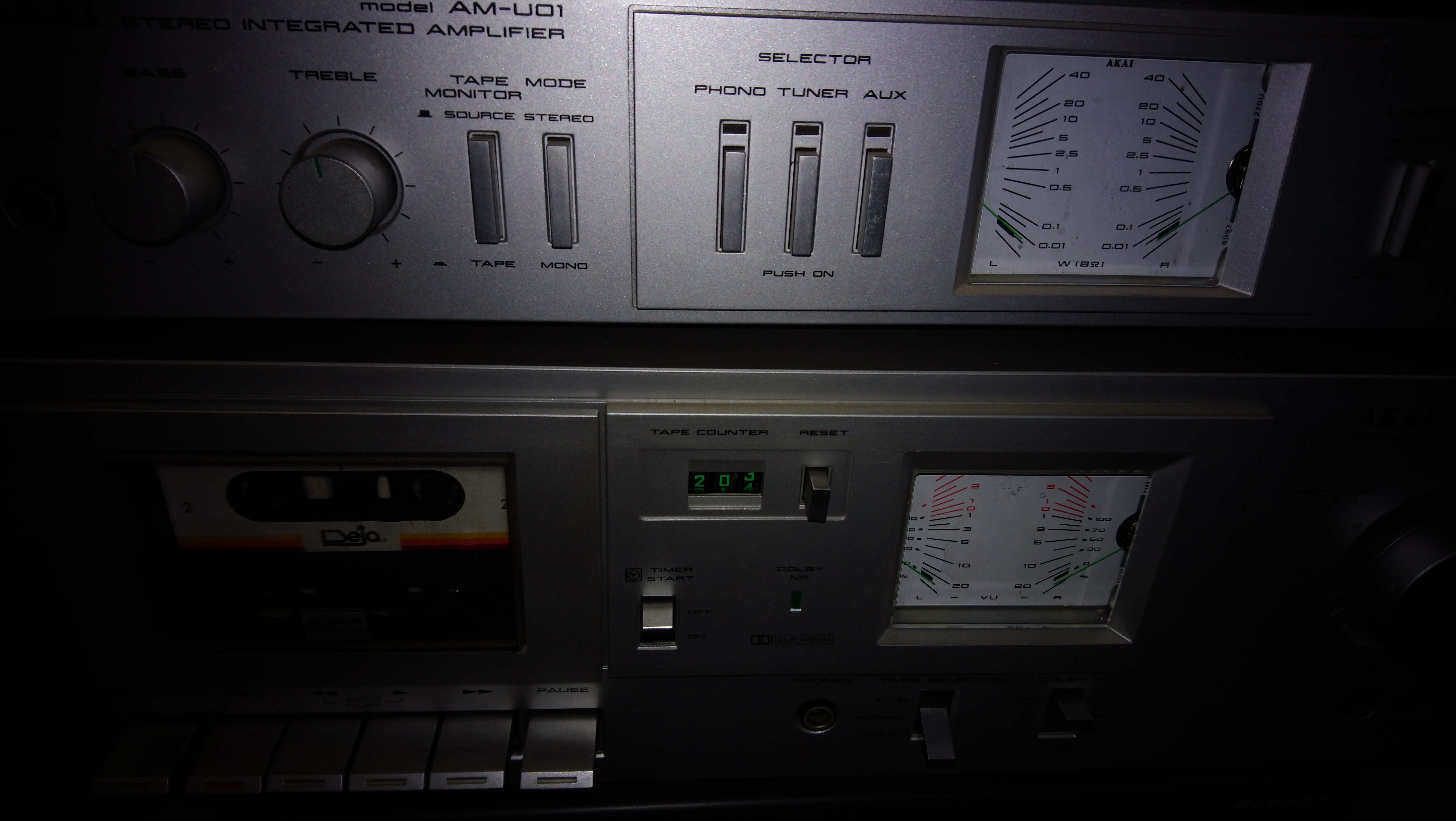 Duo ampli et lecteur cassettes audio marque Akai 60 Biaudos (40)