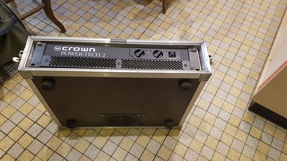 ampli professionnel amcron tech 2 500 Maizi�res (54)