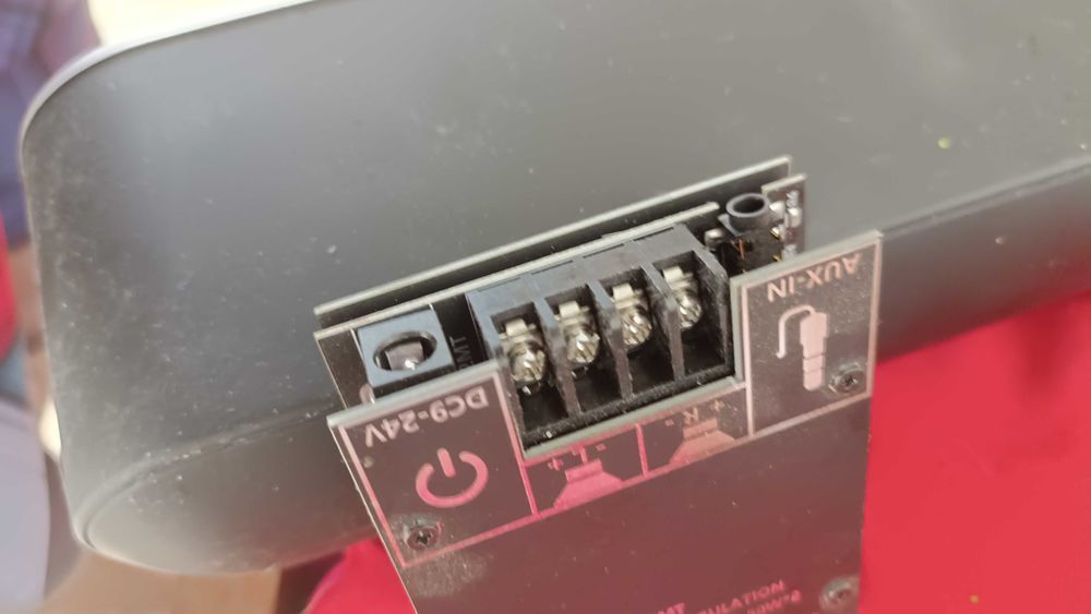 amplificateur 2x100watts 35 Lespignan (34)