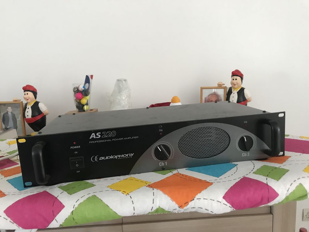 AMPLIFICATEUR.AS_220/420 power 40 Saint-Hippolyte (66)