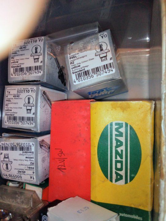 ampoule automobile 6v jaune code europ�en 45/40 12 Lampertheim (67)