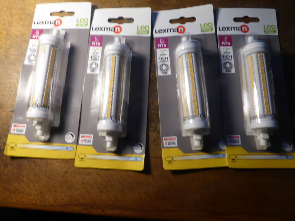 4 ampoules led r 75 remplace les lampes halog�ne 14 Beauvallon (26)
