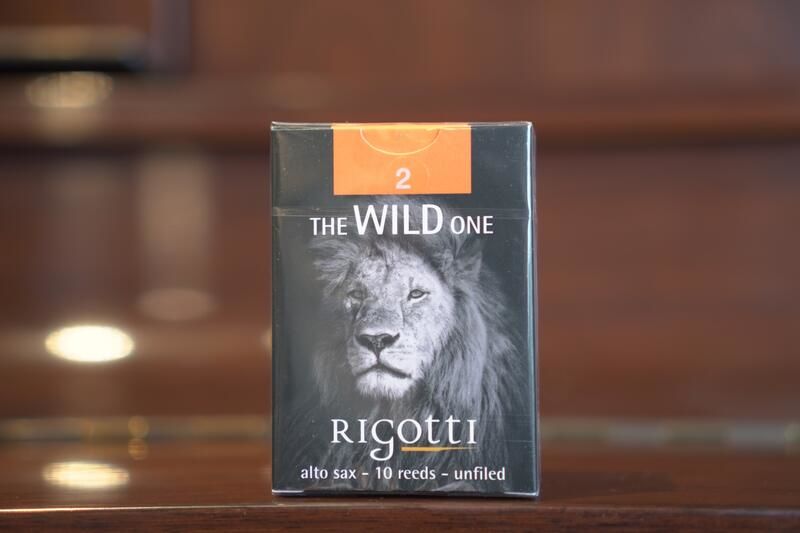 Anches saxophone Alto, soprano, t�nor, baryton, clarinette 24 Paris 15 (75)