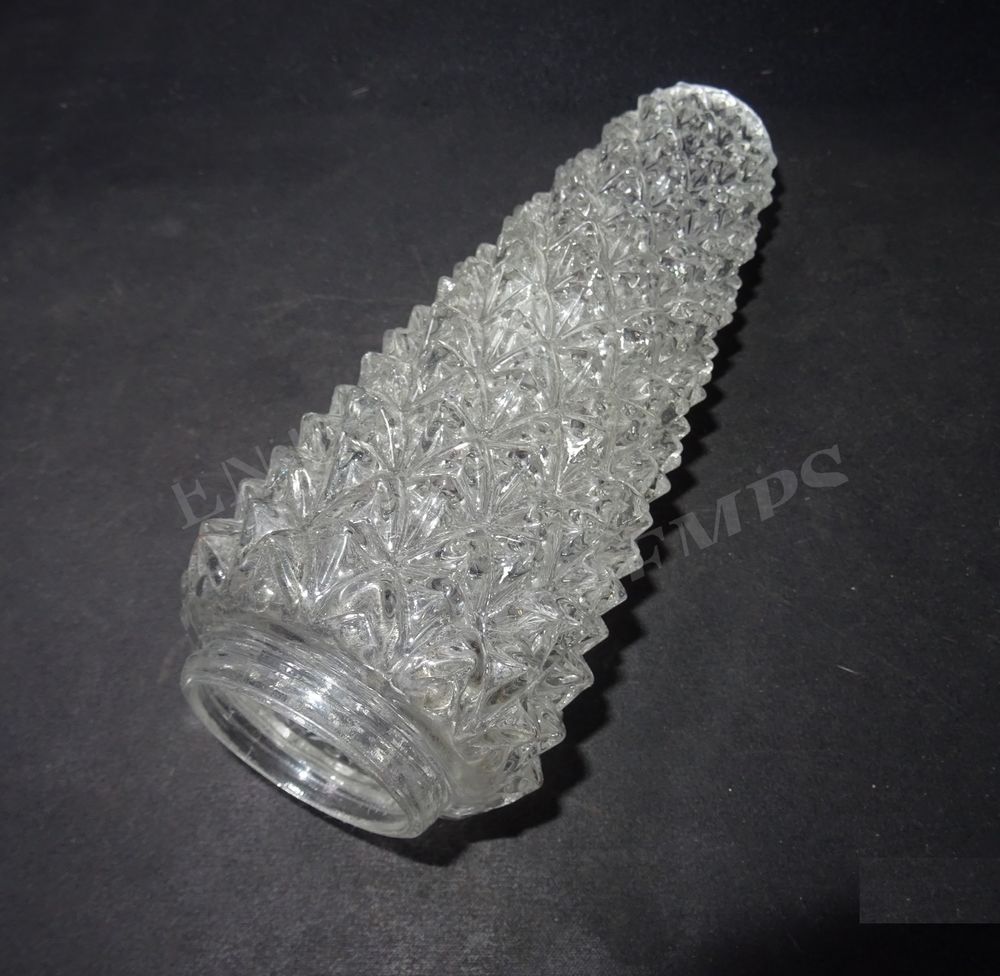 ANCIEN ABAT-JOUR TULIPE EN VERRE PRESS� CONIQUE #3 9 Sergines (89)