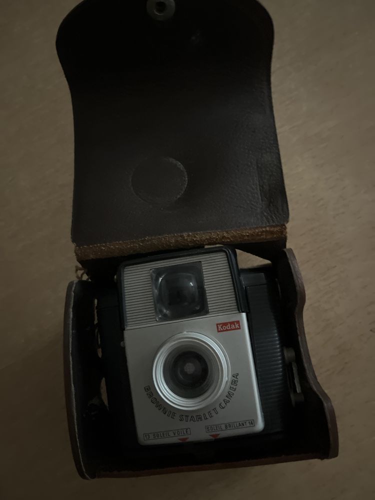Ancien appareil photo Kodak 80 Beauvais (60)