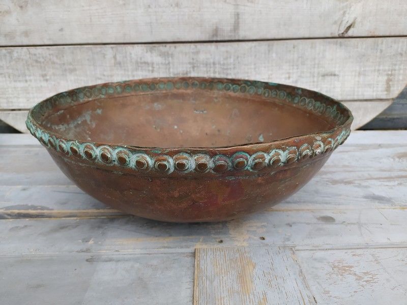 Ancien Bassin Cul de Poule Cuivre Massif � Rivets XVIIIe 1 Loches (37)