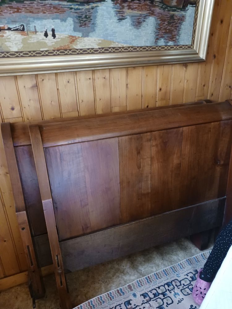 Lit ancien bateau 300 Brive-la-Gaillarde (19)