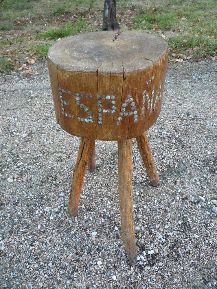 Ancien billot / tronc d'arbre
35 Castres (81)