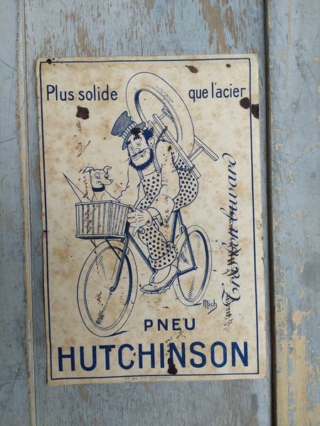Ancien Buvard Publicitaire Pneu Hutchinson 20 Loches (37)