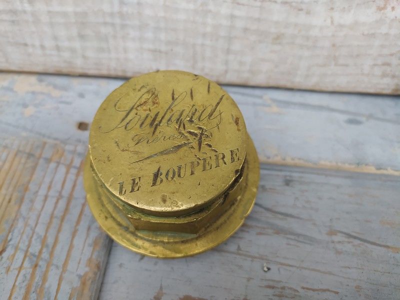 Ancien Cache �crou ou Bouchon Soulard Fr�res Le Boup�re 1 Loches (37)