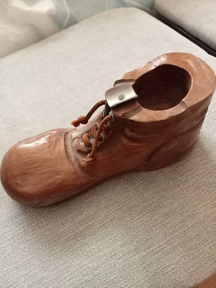 Ancien cendrier en bois 1 Haveluy (59)