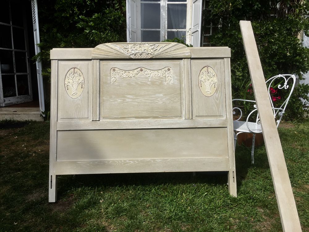 Lit ancien en ch�ne massif revisit� 190 Jouars-Pontchartrain (78)