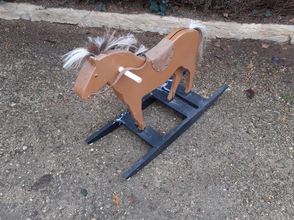 Cheval Mécanique Ancien En Tôle - à Clé, Jouet Rare