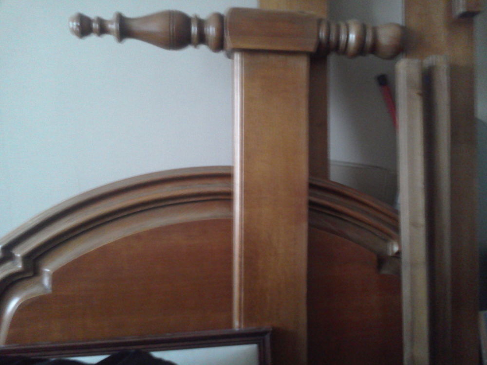 LIT ANCIEN ET CHEVETS 100 Montlu�on (03)