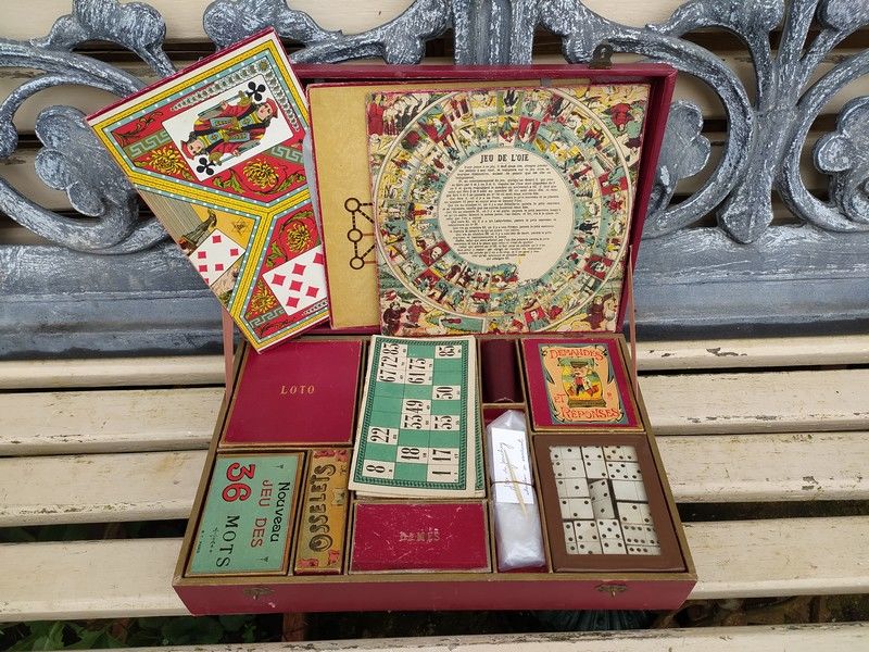 Coffret Jeux Nouveaux Réunis – Vintage, Jeux Incomplets, Mauvais état