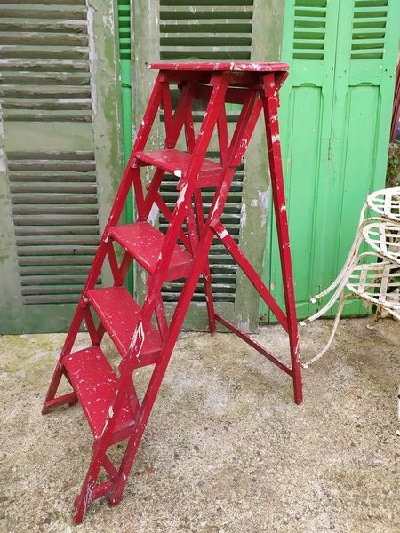Ancien Escabeau de Peintre Rechampi Rouge 70 Loches (37)