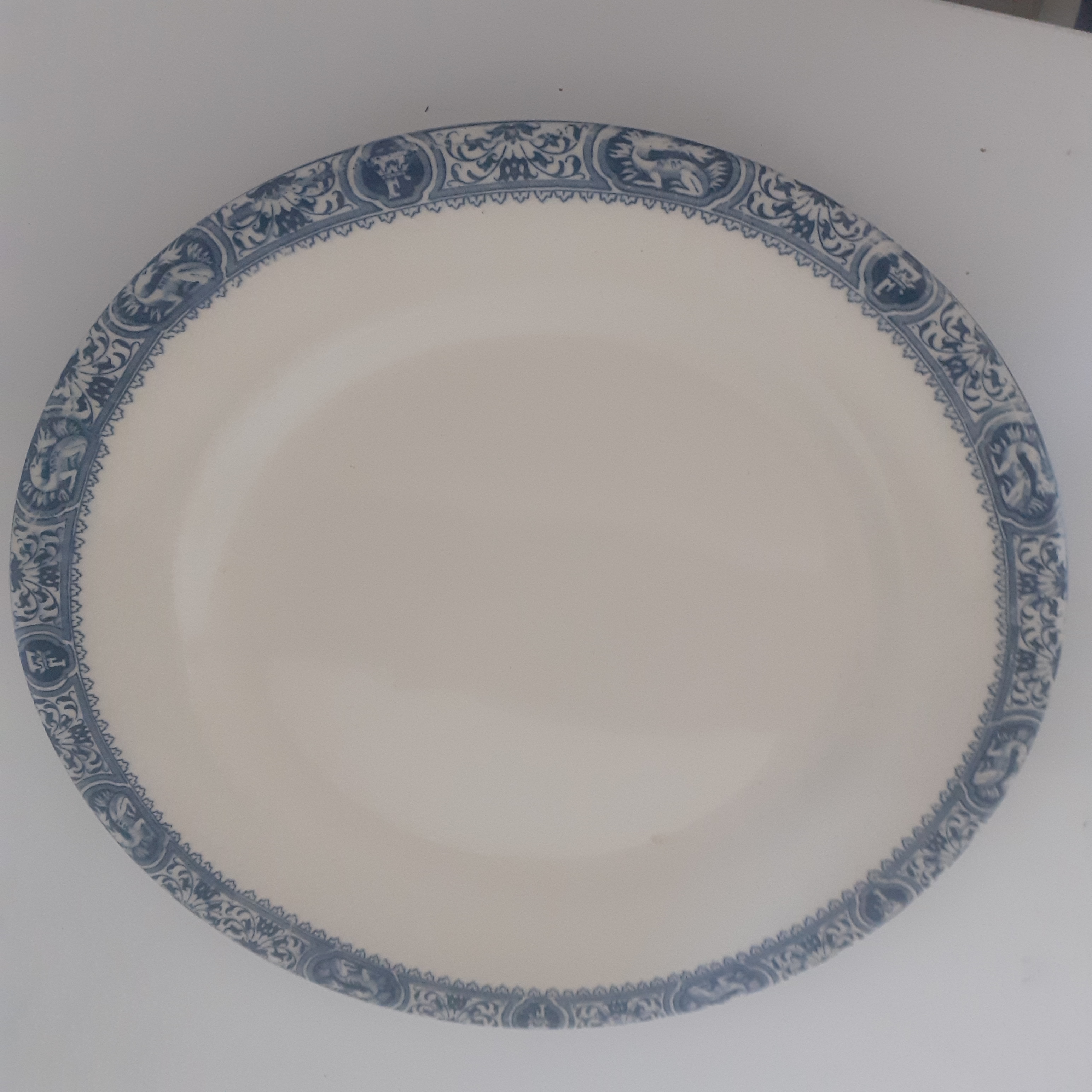 2 Ancien Grand Plat Terre De Fer Parmentier Salins 18 Fleury-les-Aubrais (45)