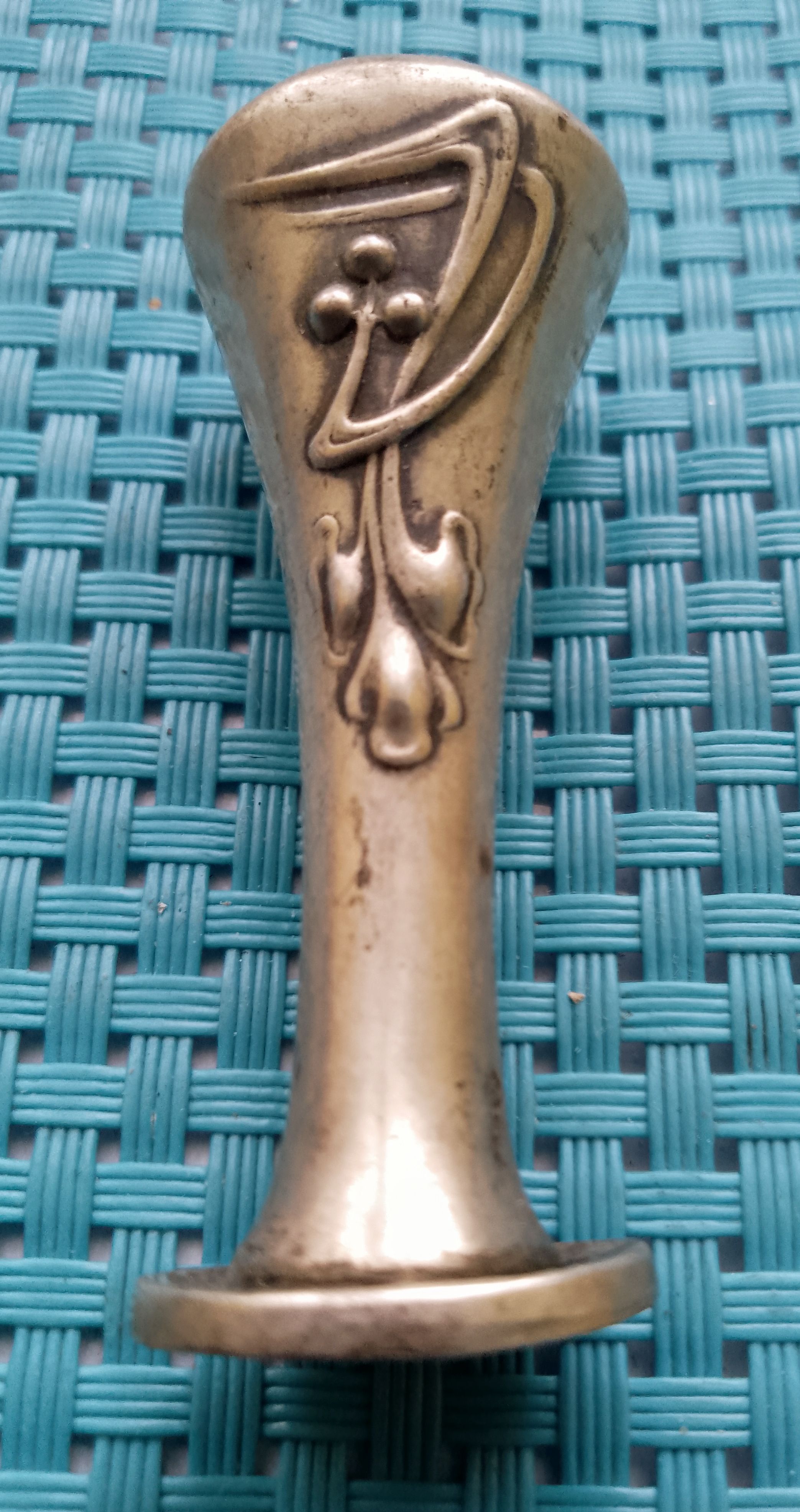 Ancien joli tampon avec motif et initial en argent 40 Parthenay (79)