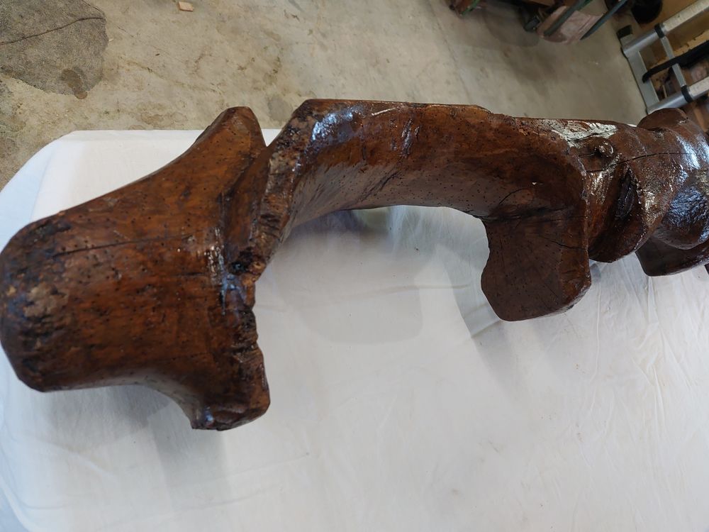 ancien joug de b?uf 35 Joigny (89)