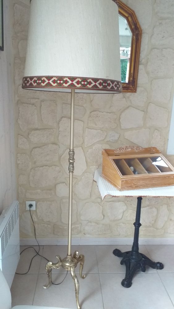 Ancien lampadaire en bronze 60 Bosrobert (27)