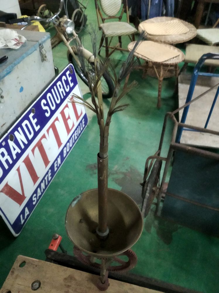 Ancien lave bouteilles 20 Le Creusot (71)