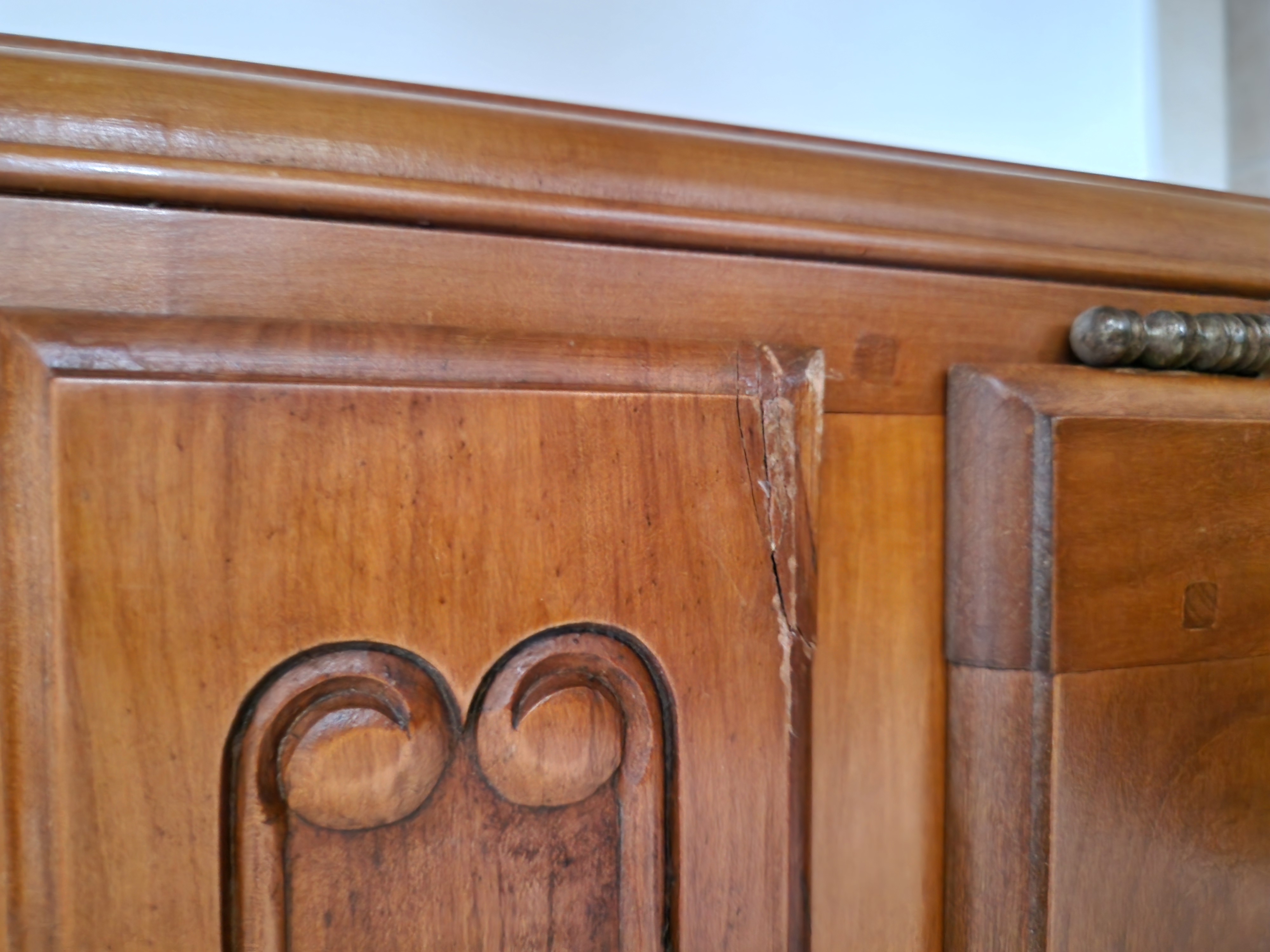 Ancien meuble TV HI 200 Le Plessis-Bouchard (95)