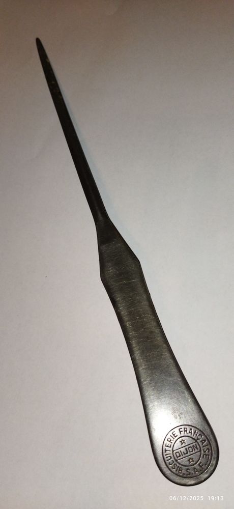 Ancien ouvre lettres Biscuiterie Fran�aise Dijon 5 Elbeuf (76)