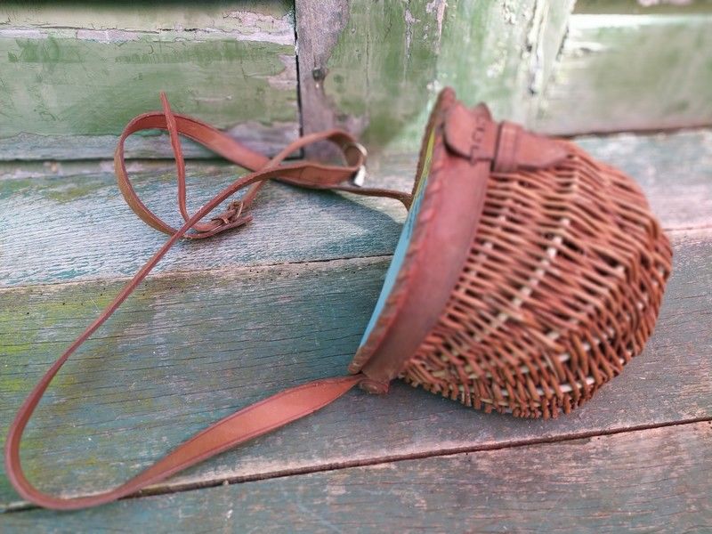 Ancien Panier � Barbe Association Barbu Italie Osier 60 Loches (37)