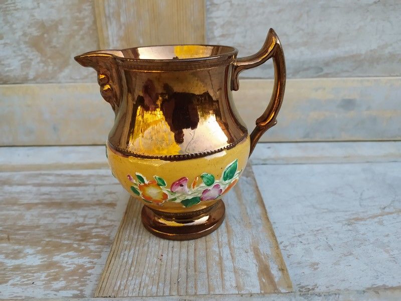 Ancien Petit Pichet Pot � Lait Fa�ence Lustr�e de Jersey. 25 Loches (37)