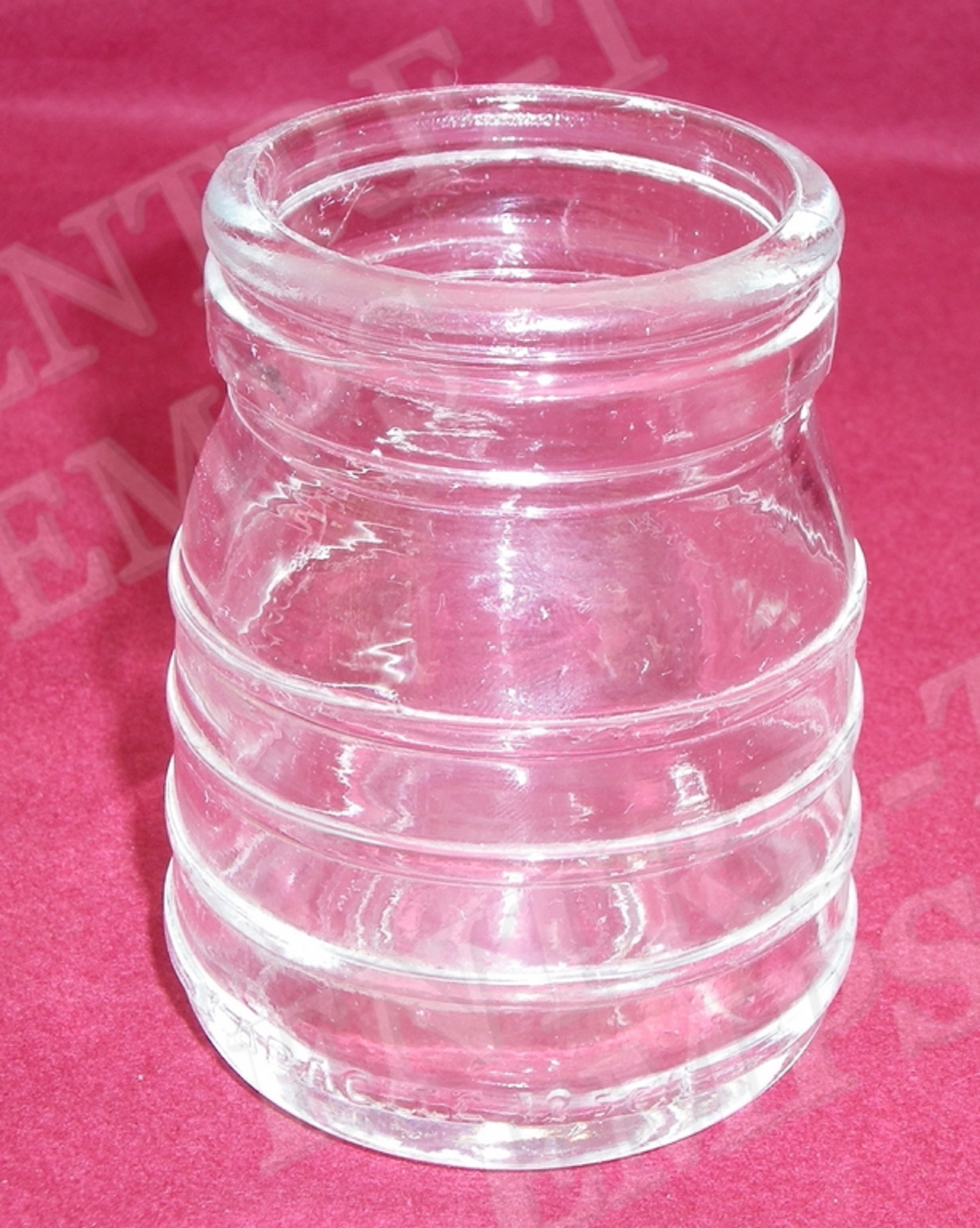 ANCIEN PETIT POT DE YAOURT 'CVL' 8 Sergines (89)