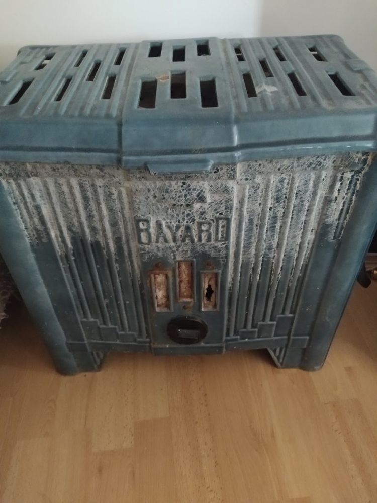 ANCIEN POELE EN FONTE POUR DECO 0 Melun (77)