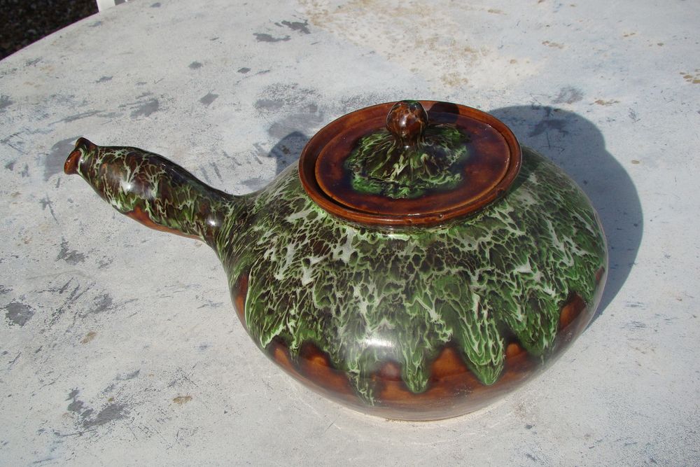 Ancien po�lon charentais en terre cuite �maill�e 40 Gargenville (78)