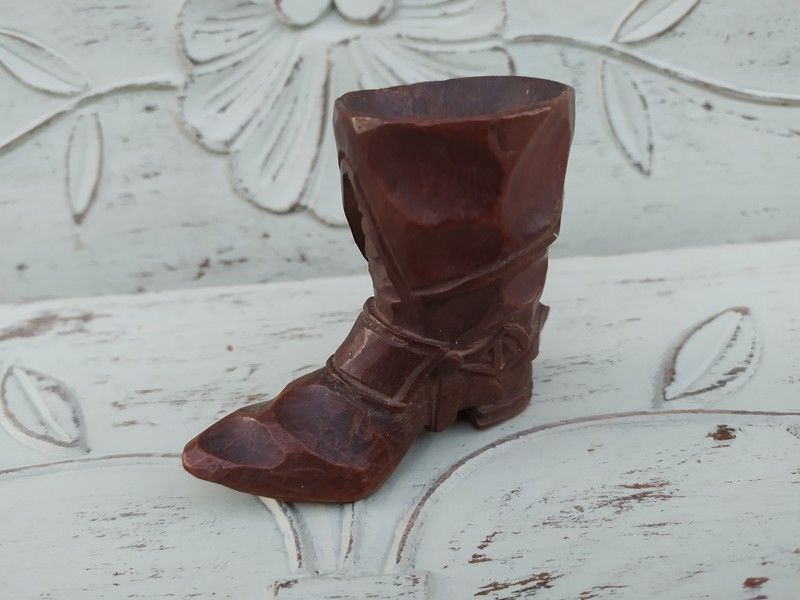 Ancien Porte-Allumettes Botte en Bois Sculpt� Art Populaire 1 Loches (37)