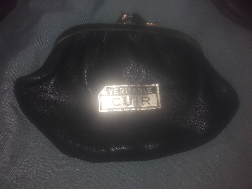 ancien porte monnaie en cuir v�ritable 5 Ch�teaulin (29)