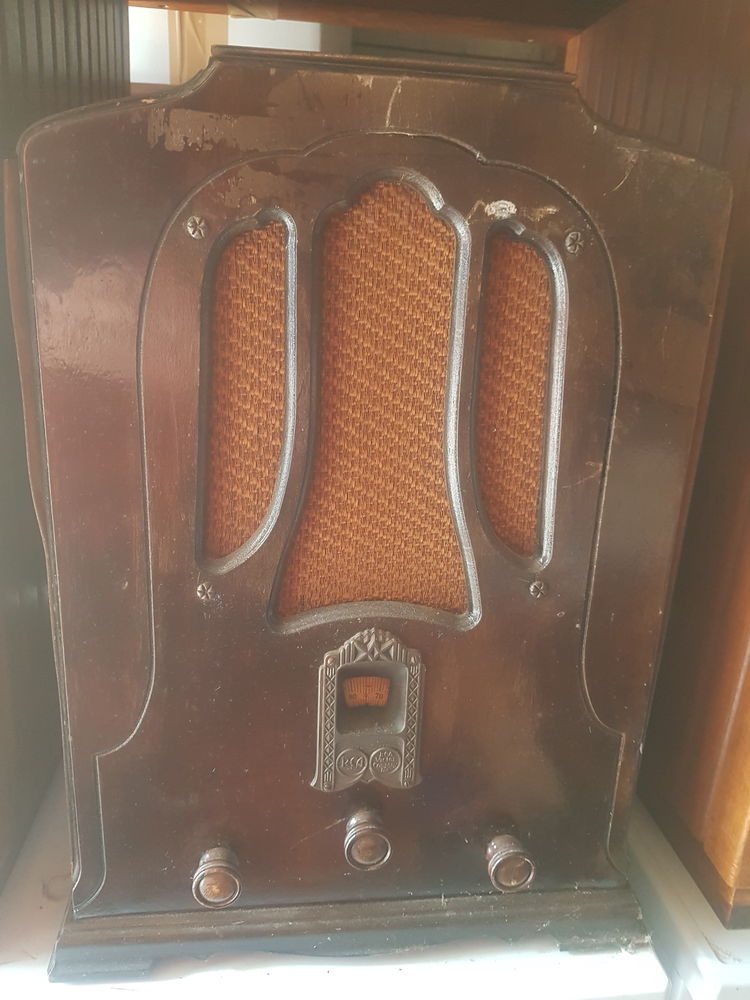 Ancien poste radio 80 Clermont-Ferrand (63)