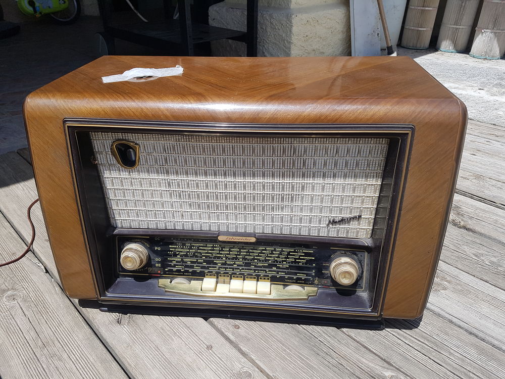 ANCIEN POSTE SCHNEIDER DE 1958 0 Gap (05)