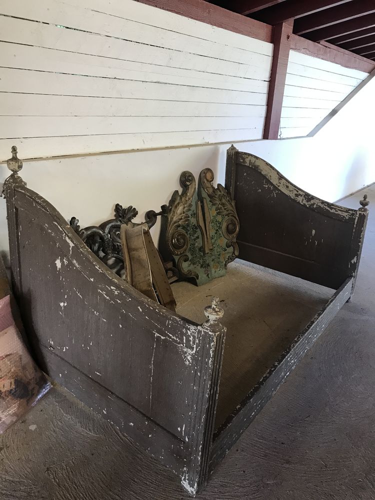 Lit ancien pouvant faire canap� 100 Arcangues (64)