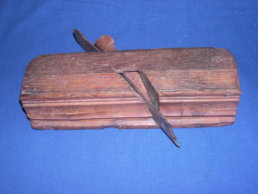 ANCIEN RABOT A BOIS A MOULURES COTEL 6 Port-de-Lanne (40)