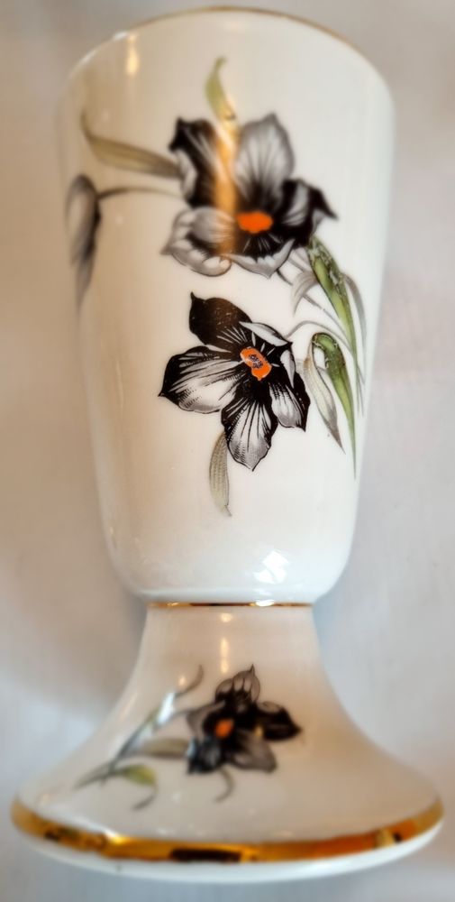 Ancien service de 5 Mazagran et 6 cuill�res en porcelaine 0 Le Roc-Saint-Andr� (56)