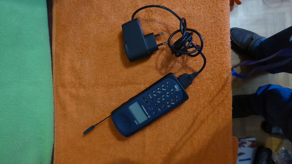 ANCIEN TELEPHONE MOBILE 35 Villers-sous-Saint-Leu (60)