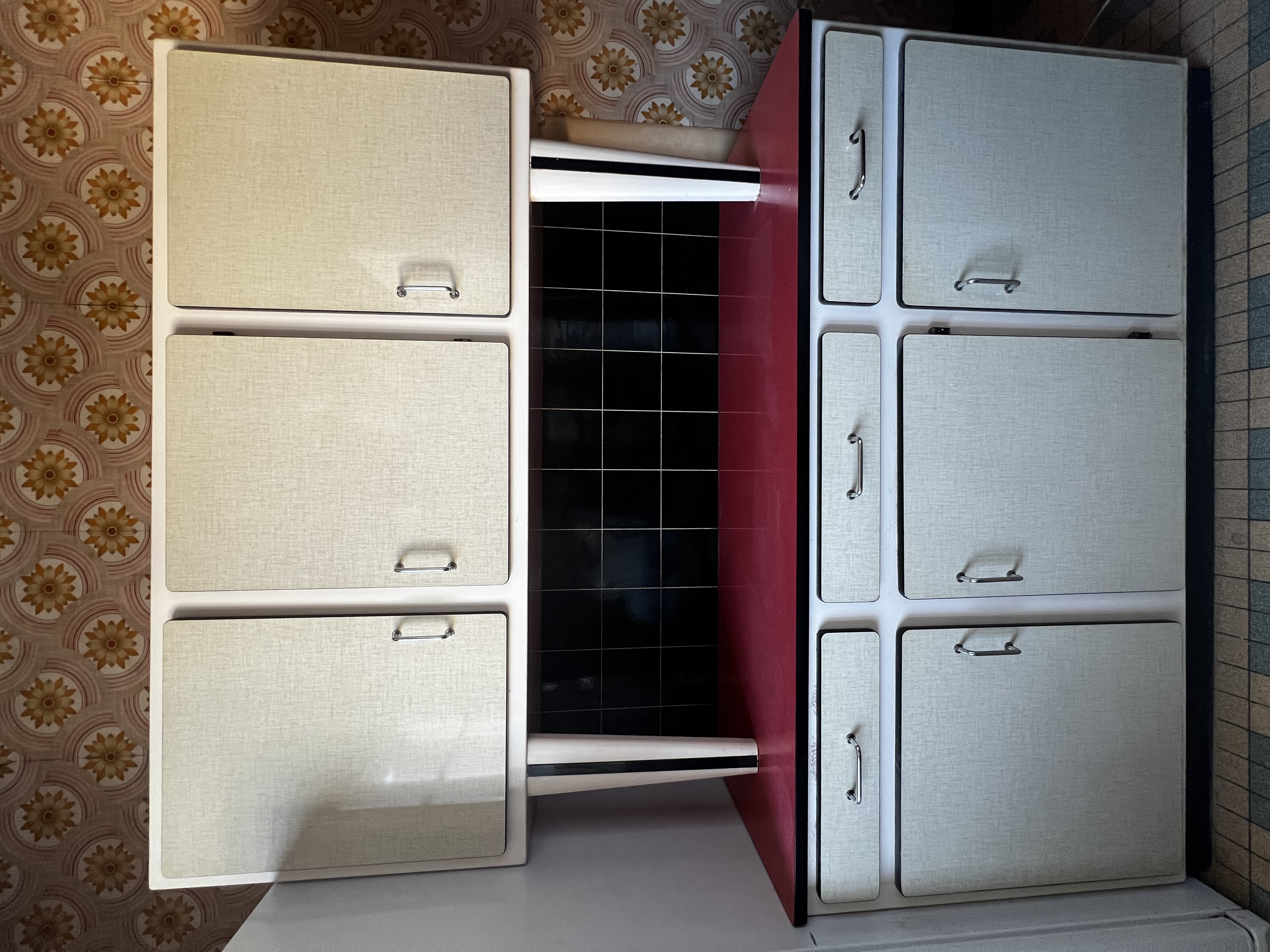 Ancien vaisselier Vintage Formica 500 Vitr� (35)