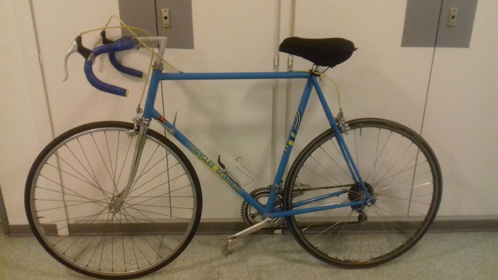 ANCIEN VELO COURS MODELE DECOLLECTION 90 Benfeld (67)