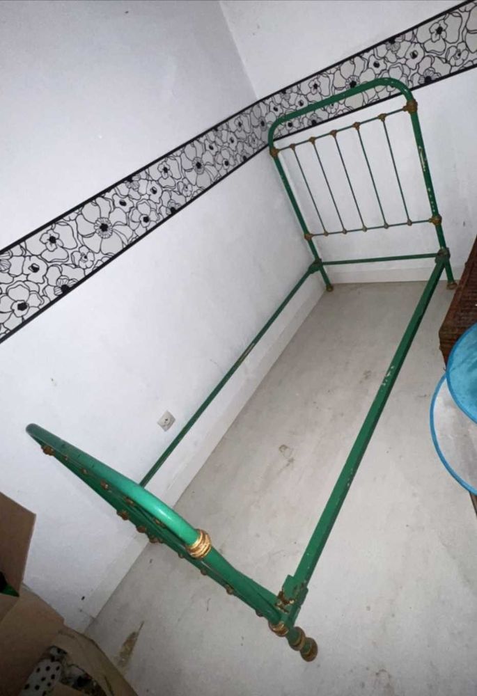 Ancien lit en Fer 50 Fl�vy (57)